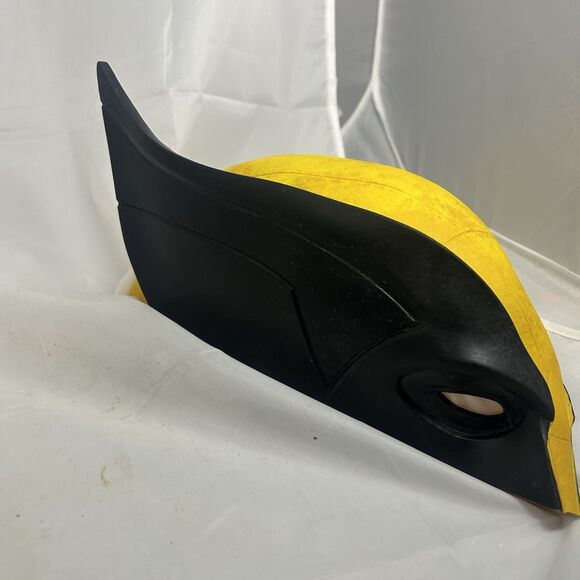 Black and Yellow Superhero Mask - Picture 2 of 5